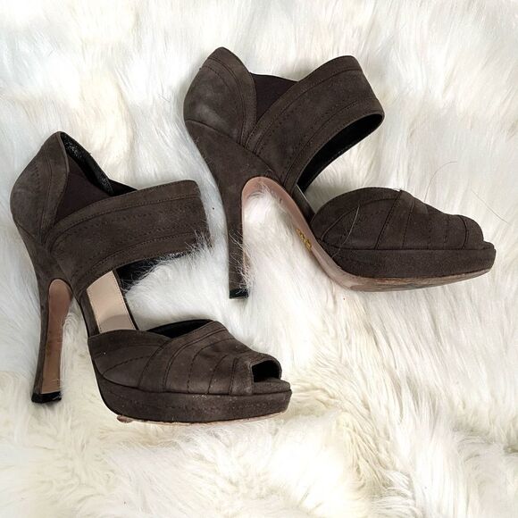 Prada heels  - preowned - Picture 2 of 8